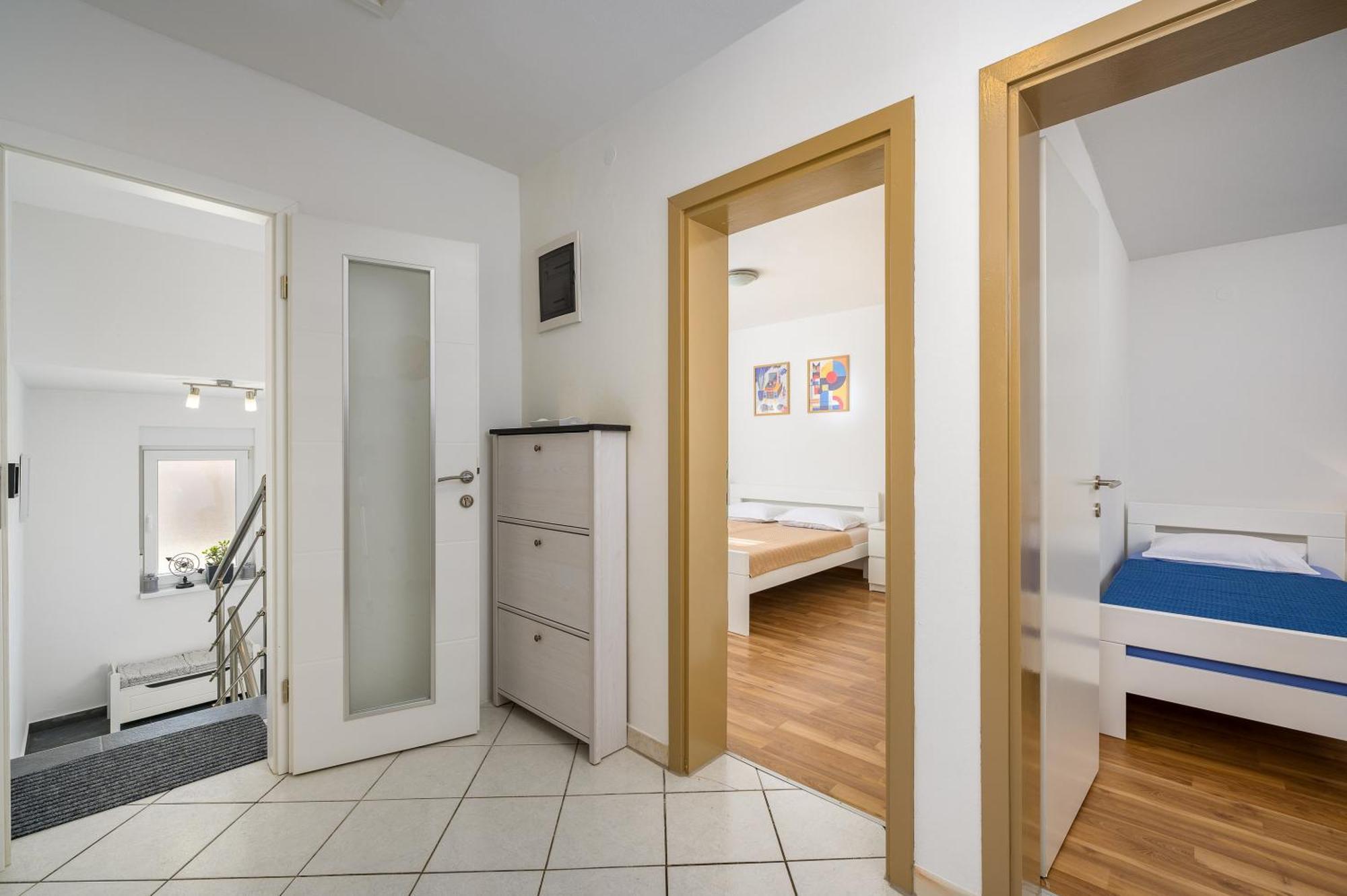 App D Comfort Umag Exteriér fotografie
